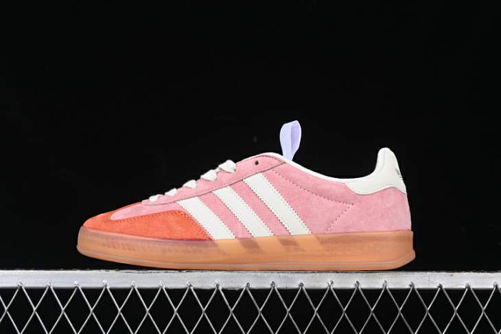 Picture of Adidas Gazelle _SKUfw18244054569325222fw
